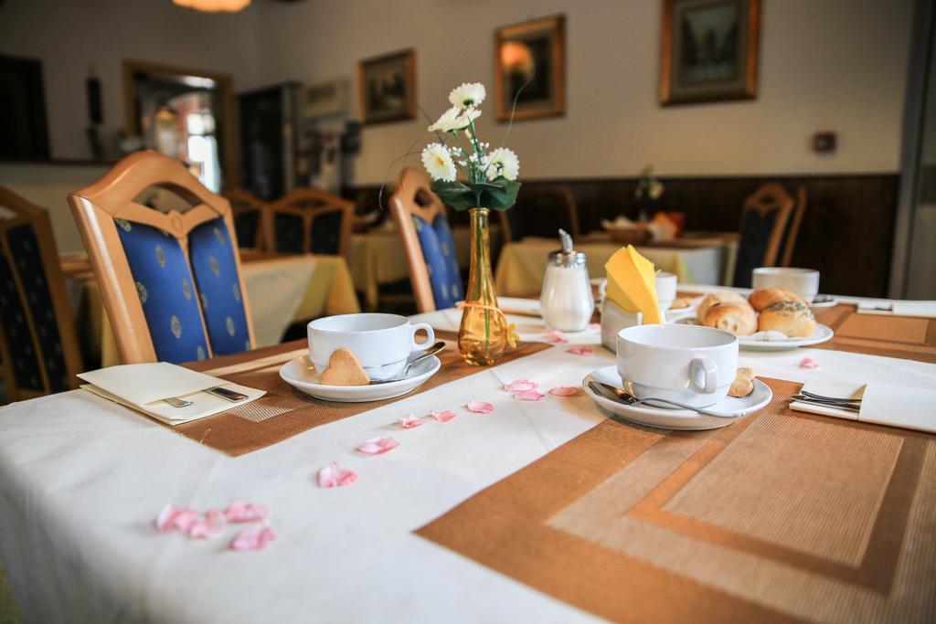 Albergo Aurora Canzolino Экстерьер фото